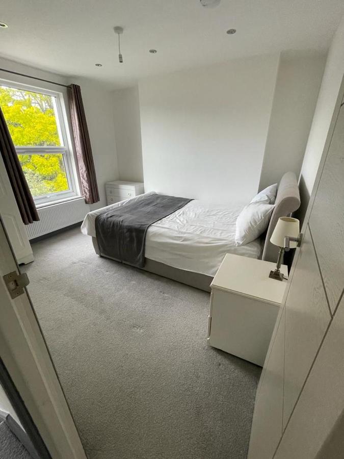 Nky Classic Brixton Apartment Three London Exterior photo